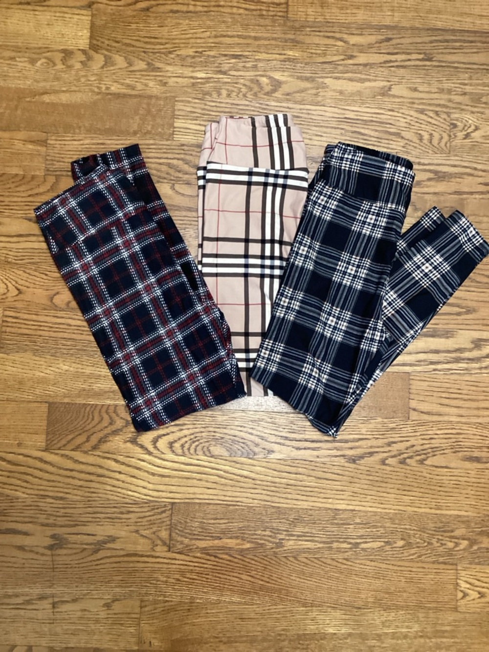 LulaRoe One size plaid legging bundle tans and black - Picture 5 of 5